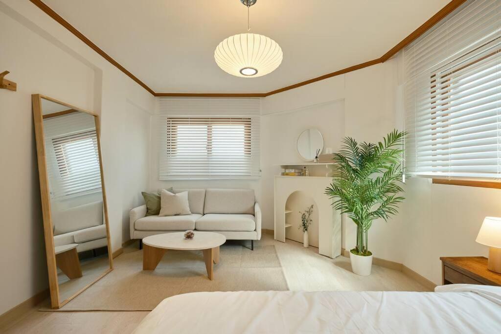 Haru Apartment *