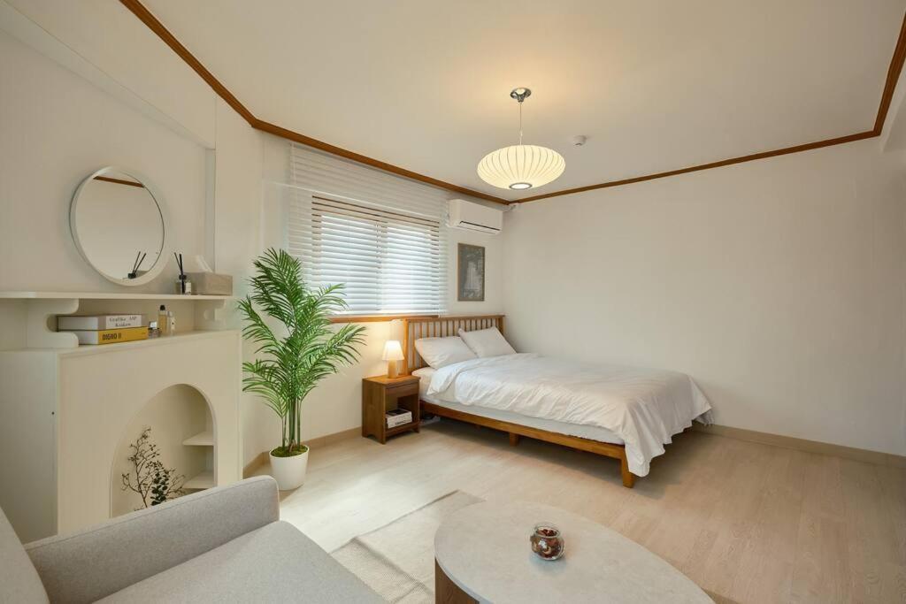 Haru Apartment